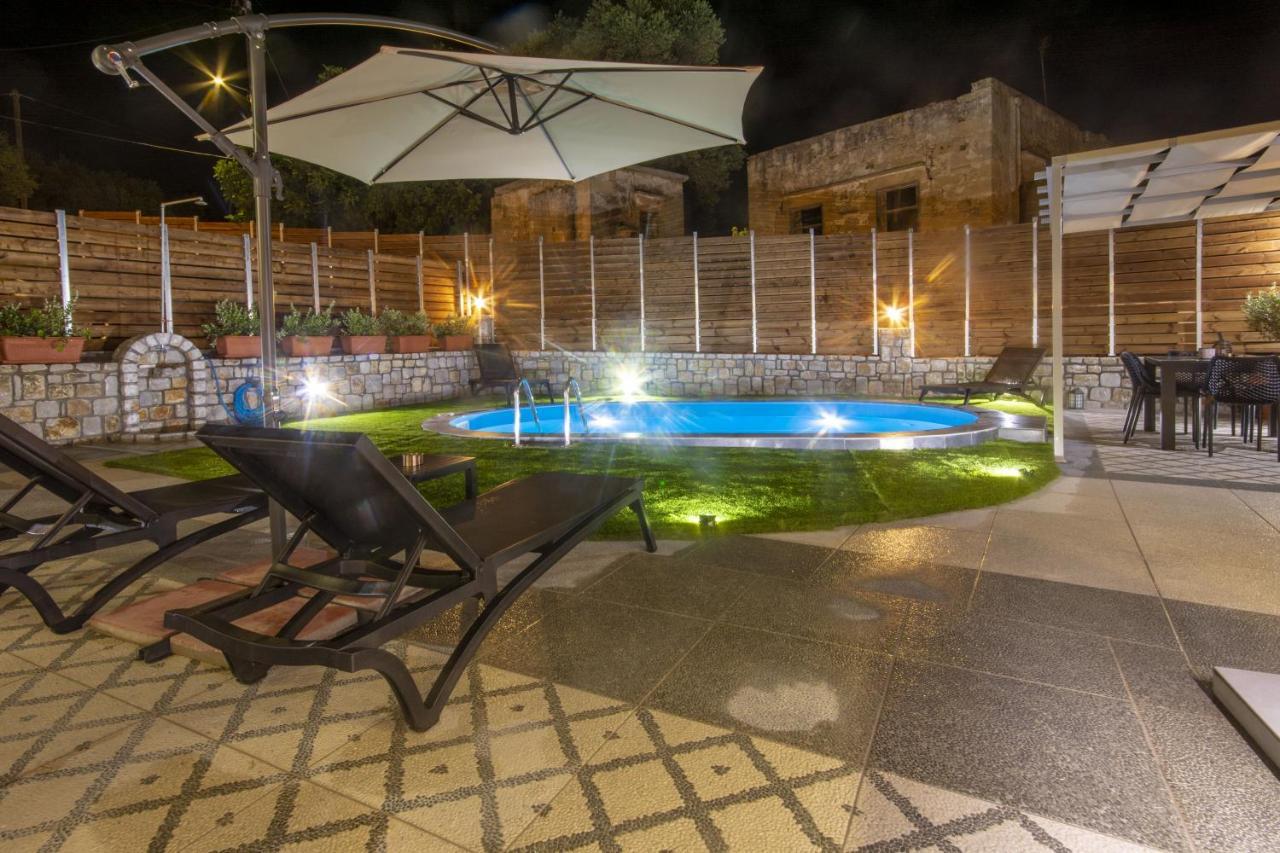 Casa Christina-Luxury Villa กิสเซมอส ภายนอก รูปภาพ